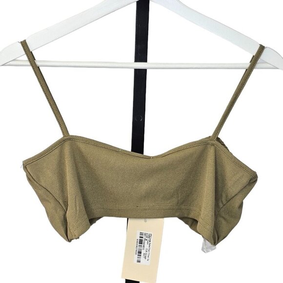 Meshki Jordan Ruched Front V Crop Top Size  Medium Green NWT - Picture 6 of 7